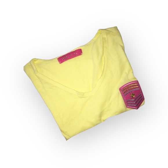 new me.n.u ☺︎︎ Star Stripe Patch T Shirt ☺︎︎ Sun Yellow ☺︎ Girl Small ☺︎ 5 6 6X - Picture 7 of 16